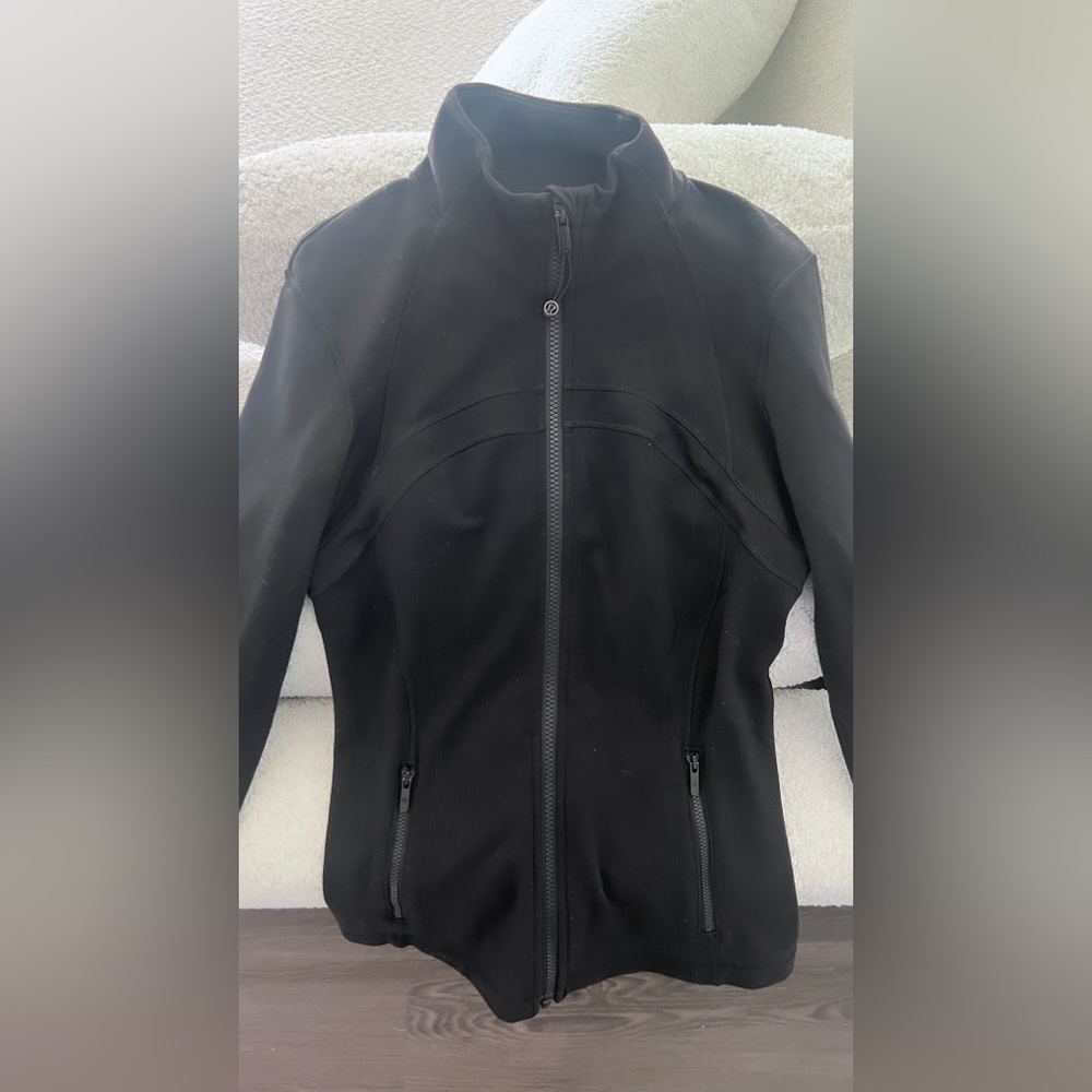 Lululemon Define Jacket
Nulu